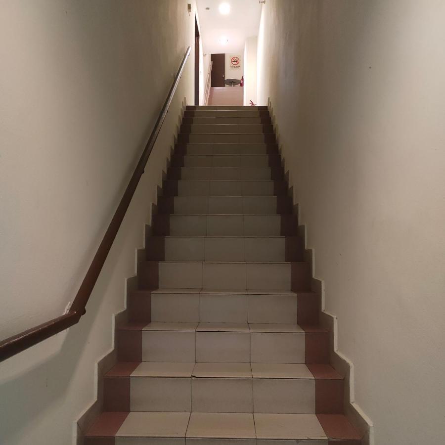 Best One Hotel Malacca Bagian luar foto