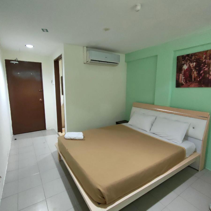 Best One Hotel Malacca Bagian luar foto