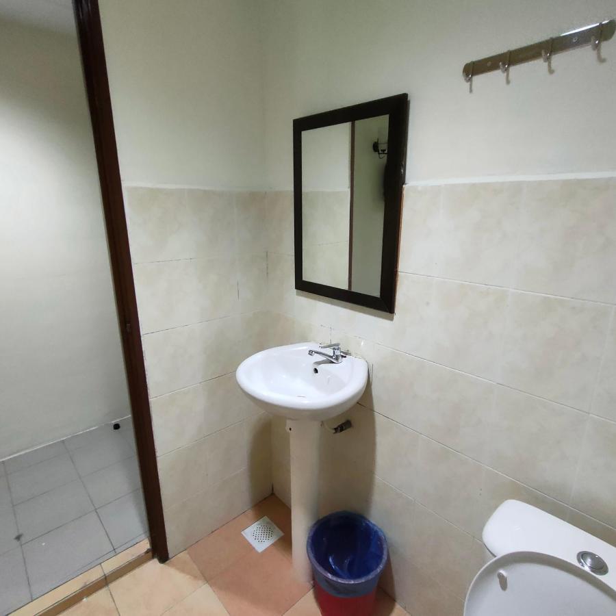 Best One Hotel Malacca Bagian luar foto