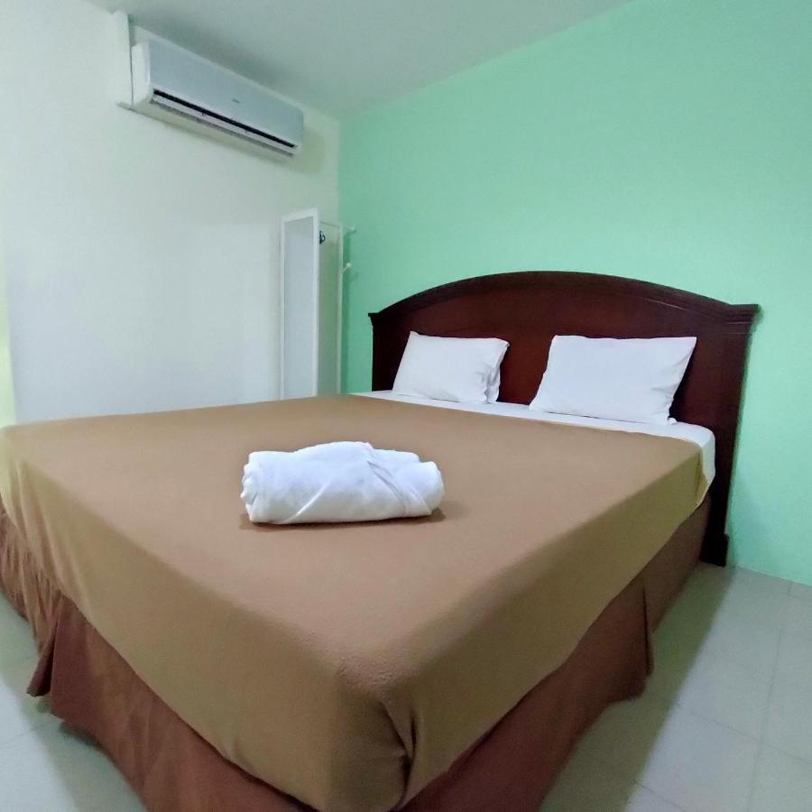 Best One Hotel Malacca Bagian luar foto
