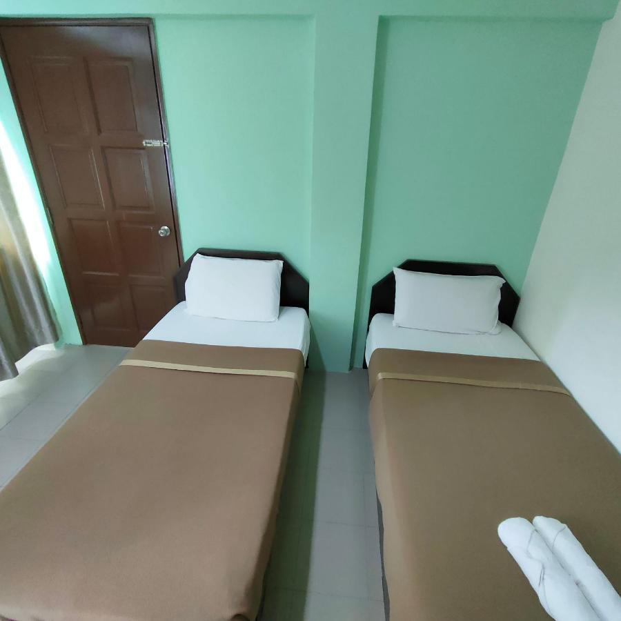 Best One Hotel Malacca Bagian luar foto