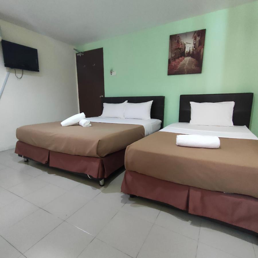 Best One Hotel Malacca Bagian luar foto