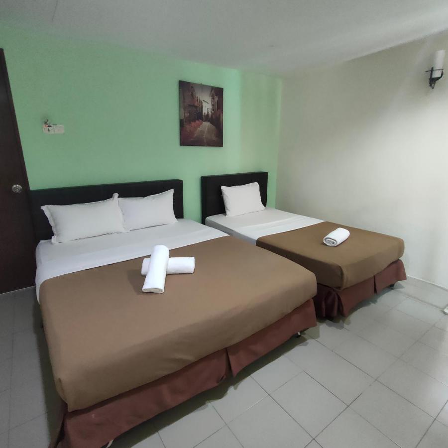 Best One Hotel Malacca Bagian luar foto
