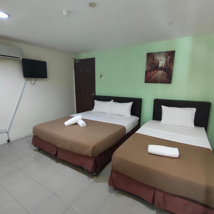 Best One Hotel Malacca Bagian luar foto